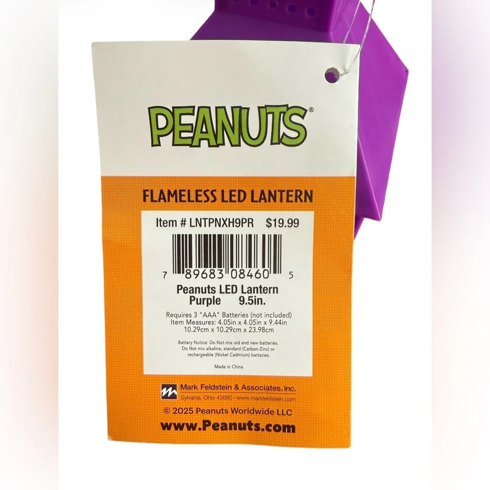 NWT Peanuts Halloween Purple Flameless LED Lantern